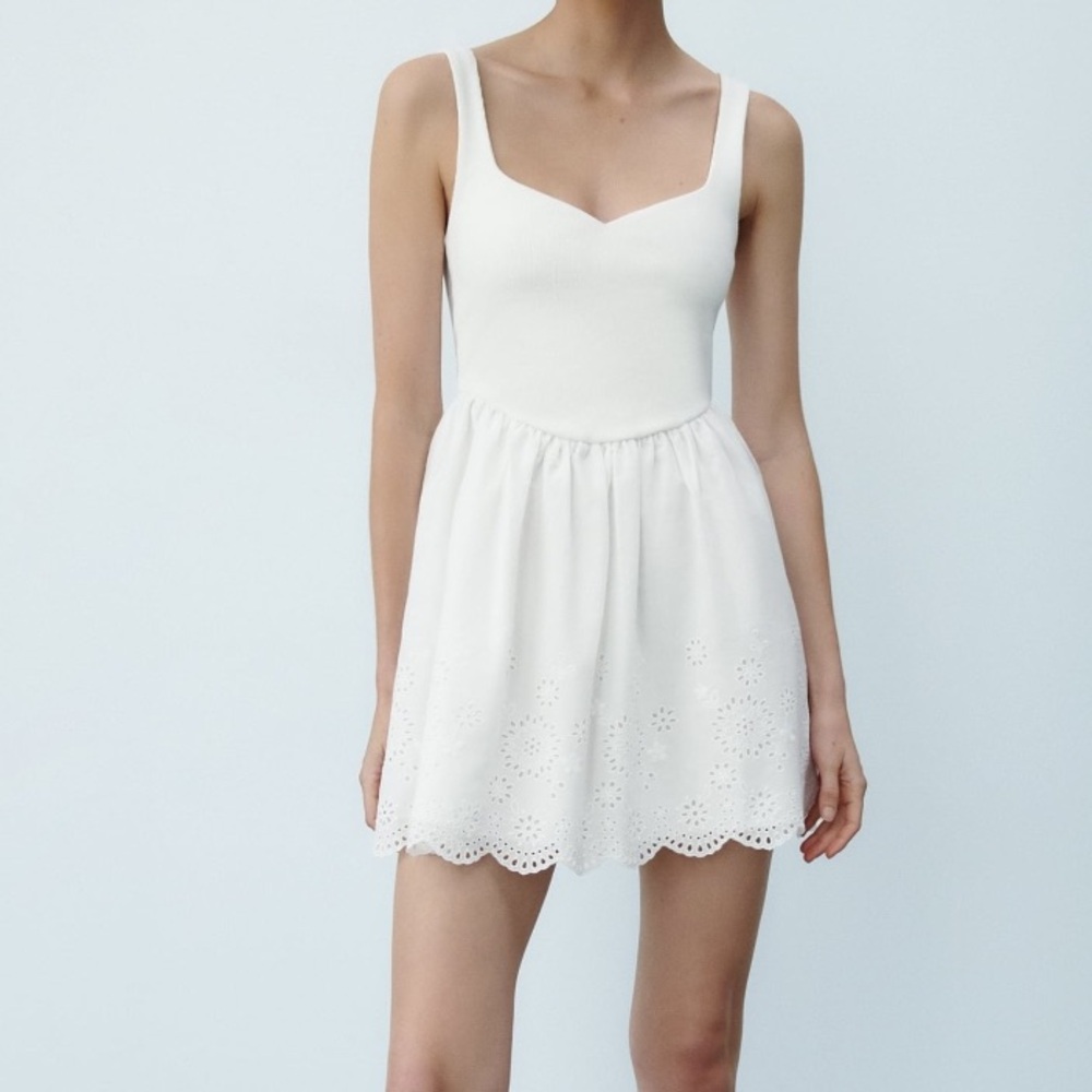 Zara Eyelet Ribbed White Mini Dress Balletcore Cottagecore Size L Cotton Scallop